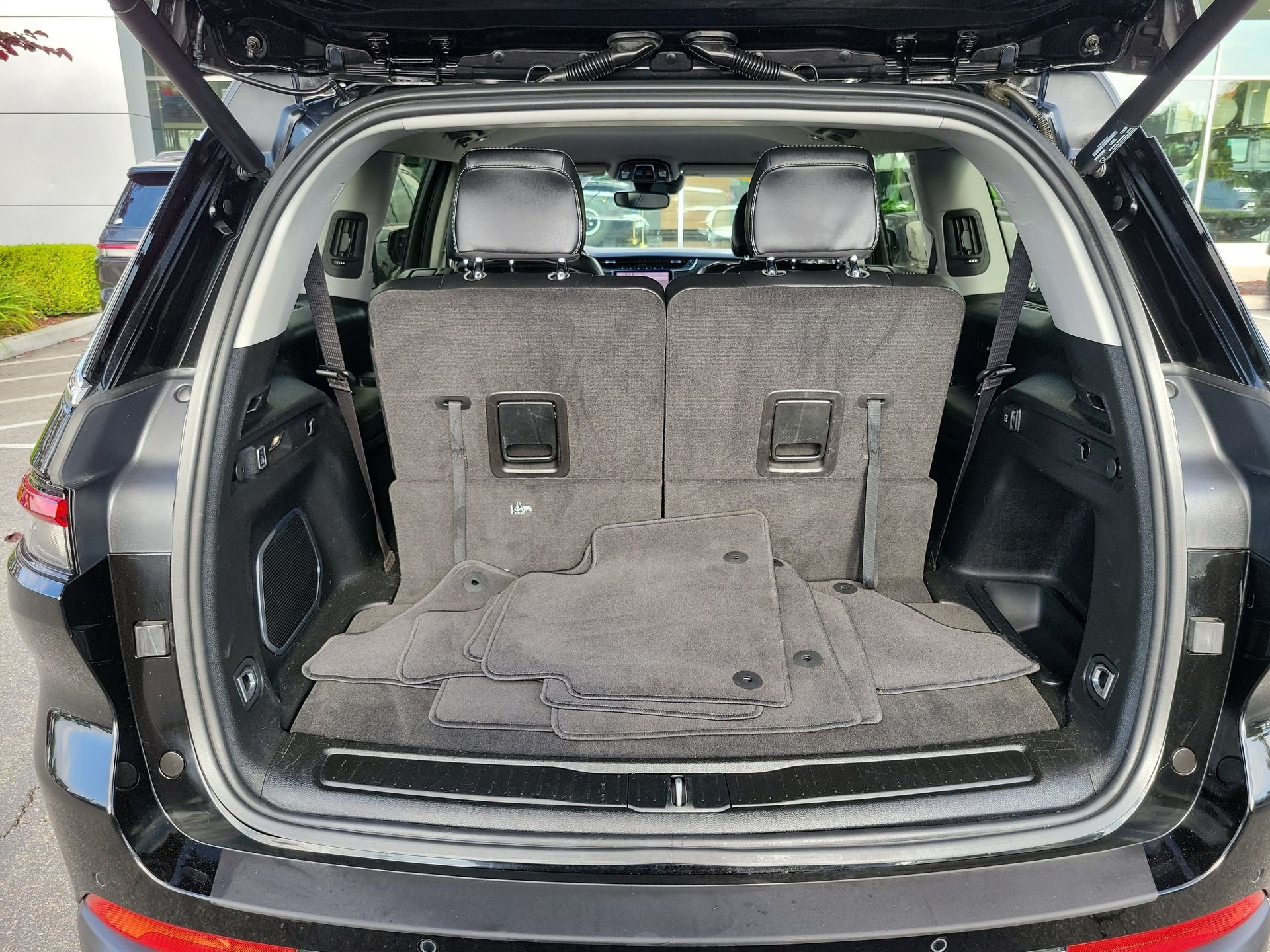 Certified Used 2022 Black Jeep Limited image 18