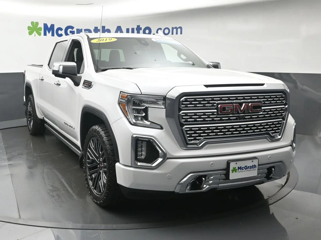 Used 2019 White GMC Denali image 5