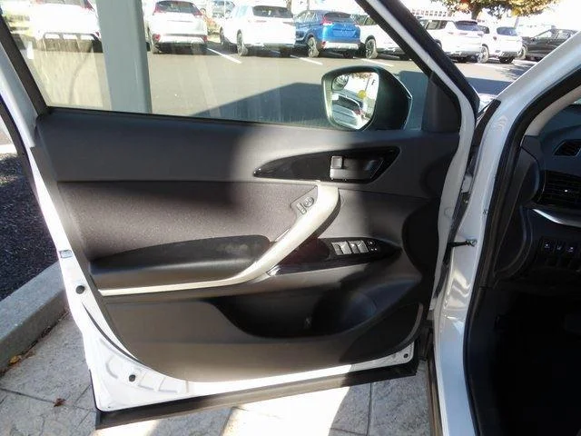 2026 Mitsubishi Eclipse Cross LE - Photo 16