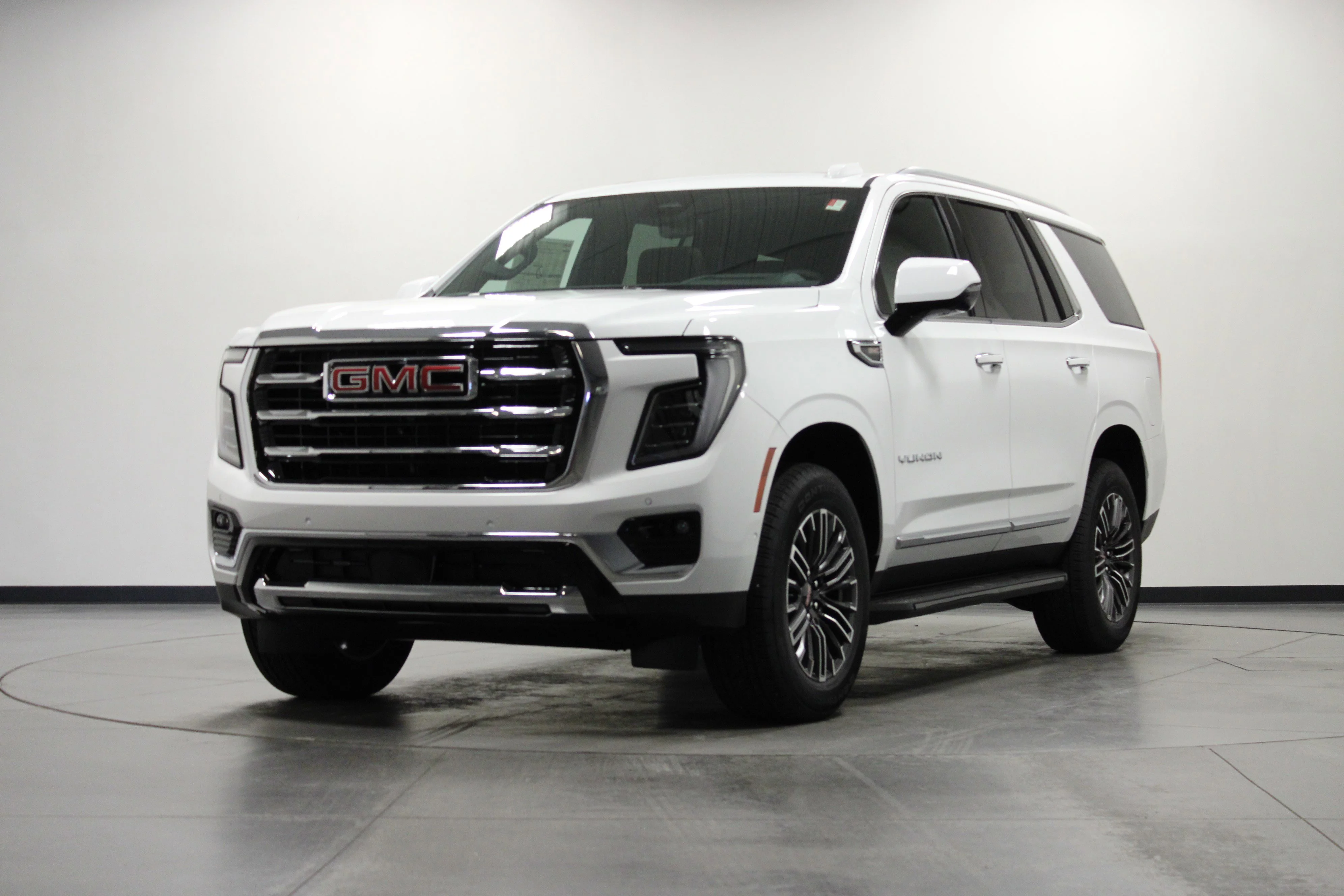 New 2026 Summit White GMC Elevation image 7