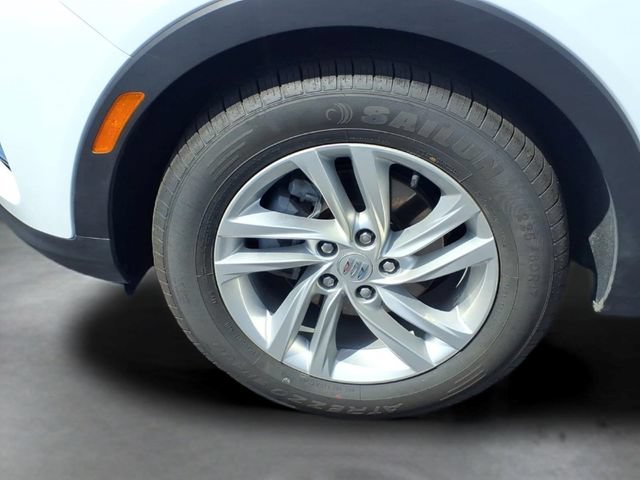 Used 2026 Summit White Buick Preferred image 16