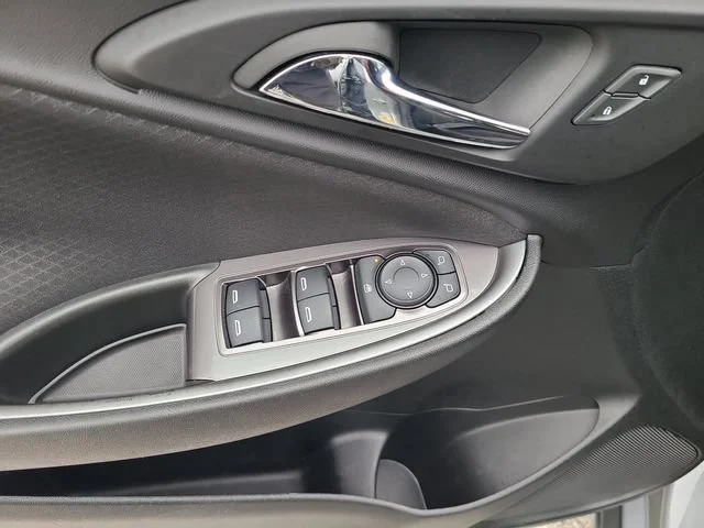 Used 2023 STERLING GRAY METALLIC Chevrolet RS image 20