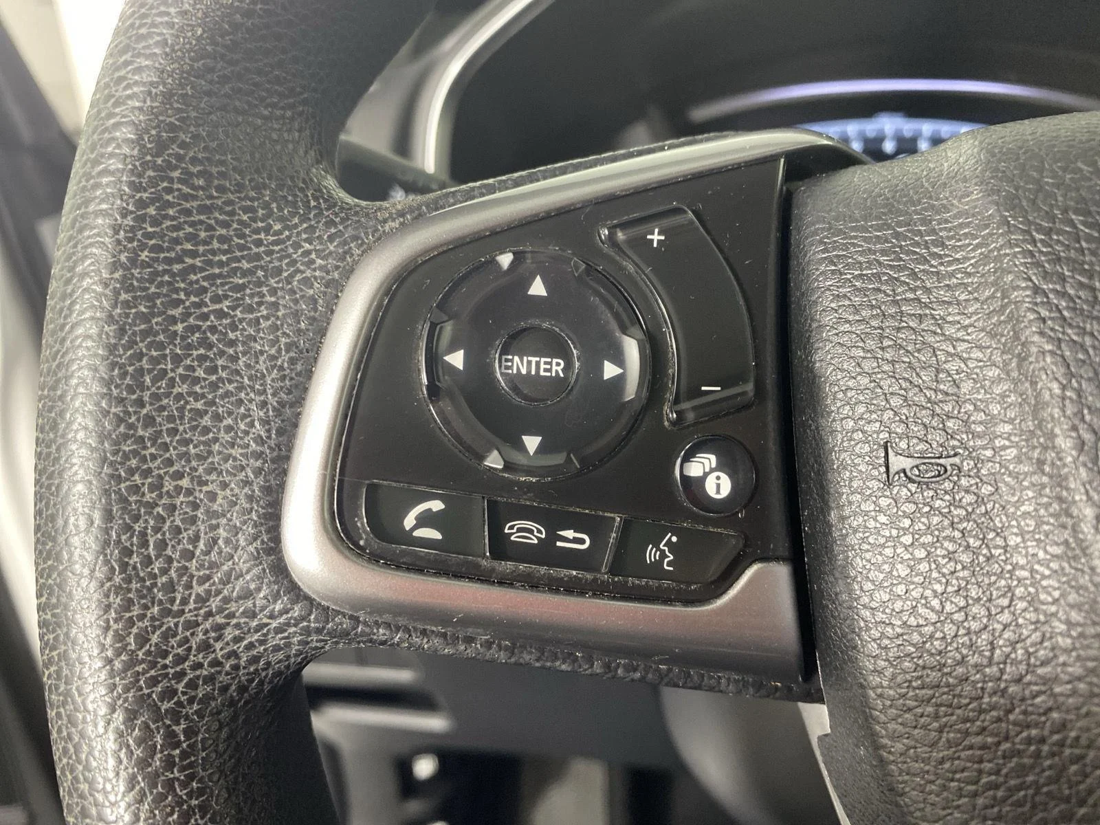 Used 2020 Platinum White Pearl Honda EX image 15