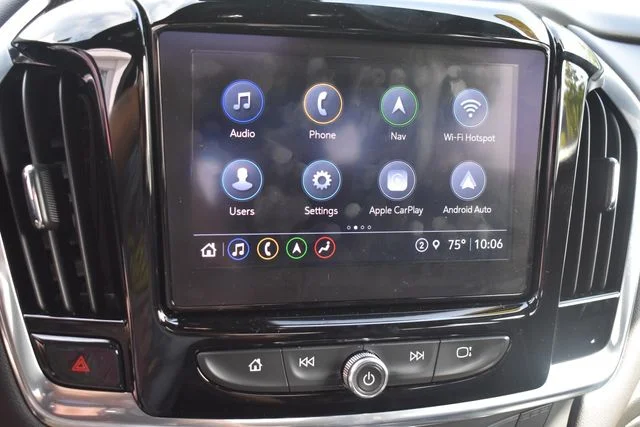 Used 2022 Black Chevrolet Premier image 37