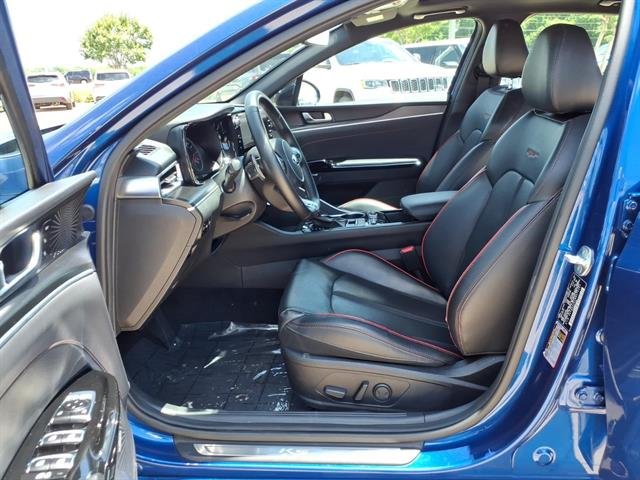 Used 2021 Sapphire Blue Kia GT image 14
