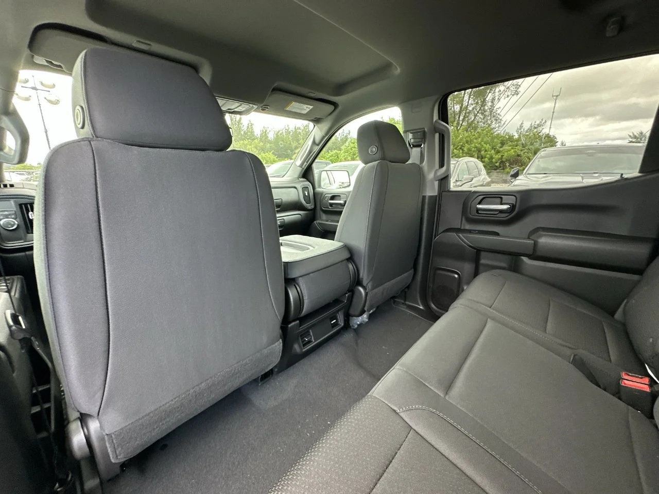 New 2026 Summit White GMC Pro image 23