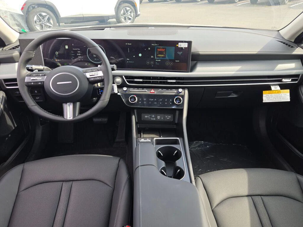 2025 Hyundai Sonata Hybrid Limited - Photo 18