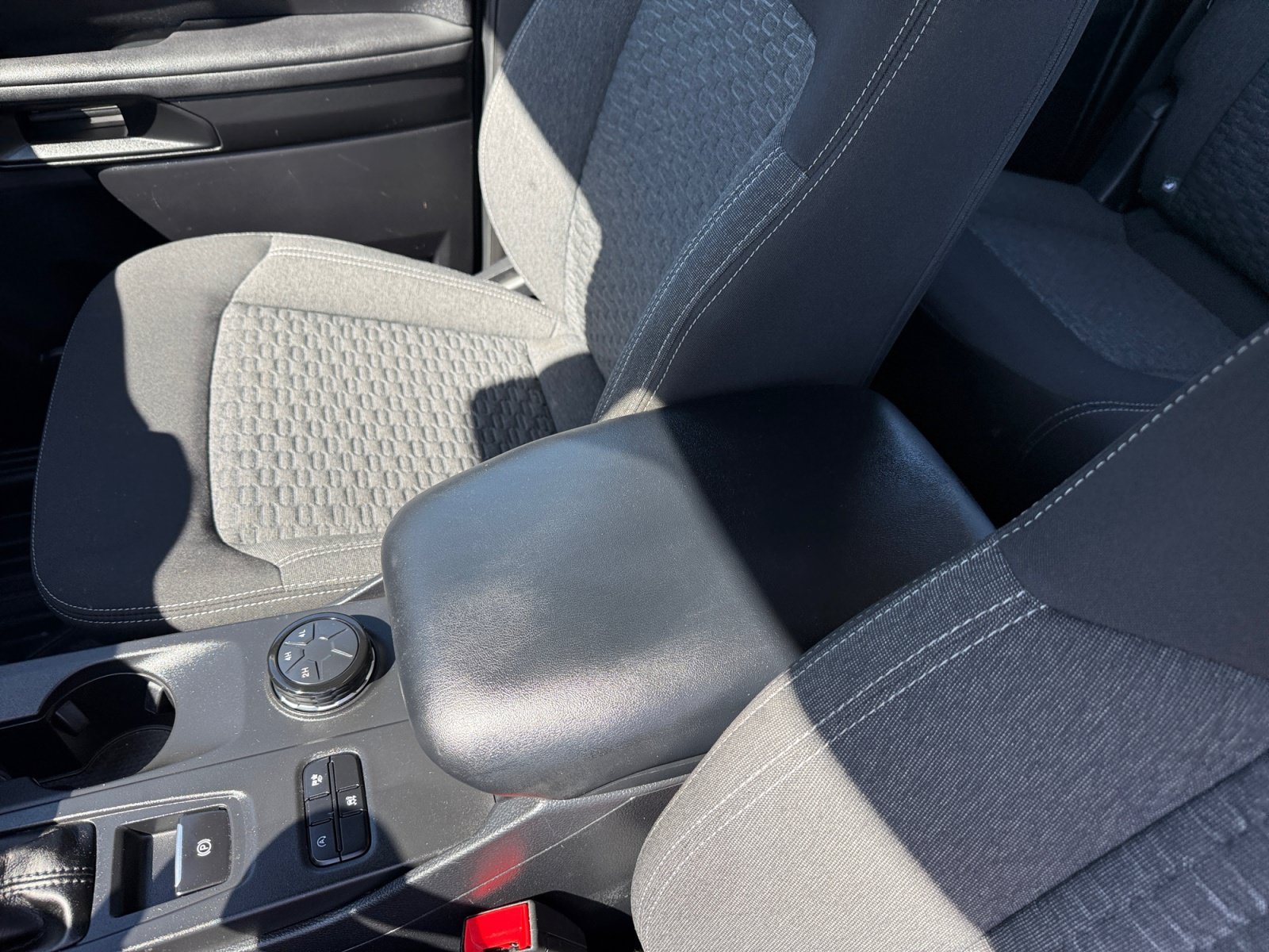Used 2024 Oxford White Ford XL image 14