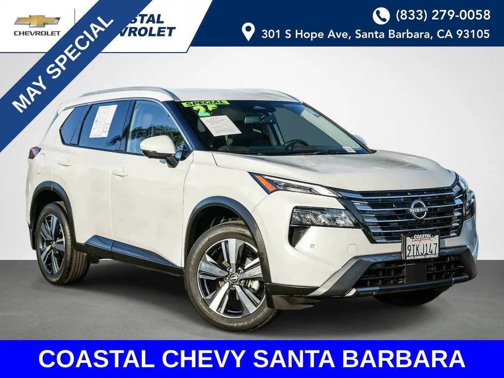 2025 Nissan Rogue SL FWD's photo