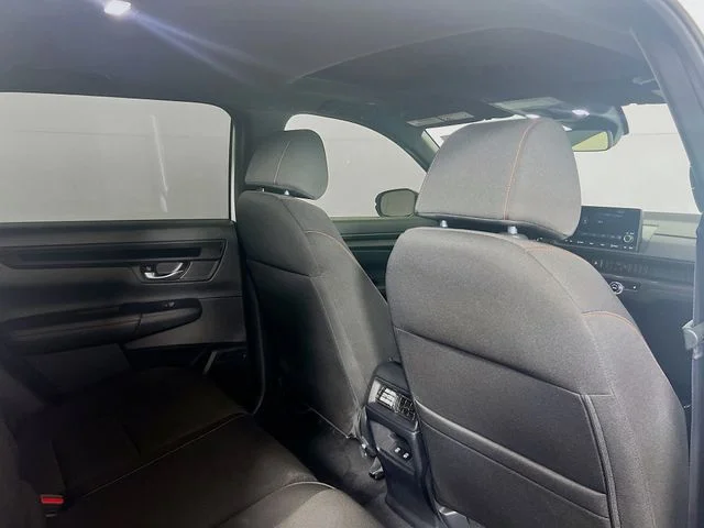 Used 2023  Honda Sport image 9
