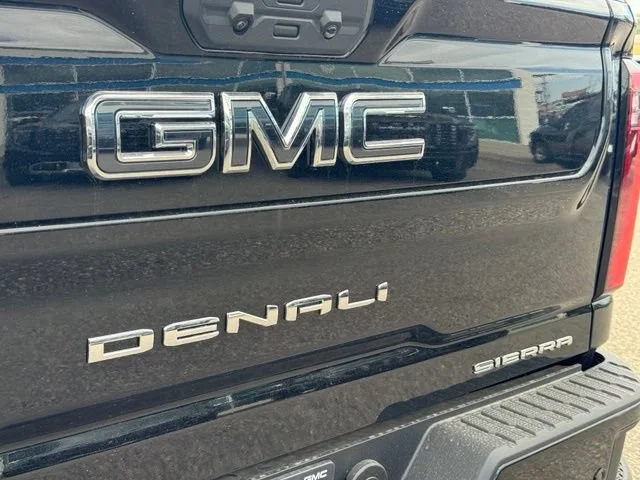 2026 GMC Sierra 2500HD Denali Ultimate - Photo 12