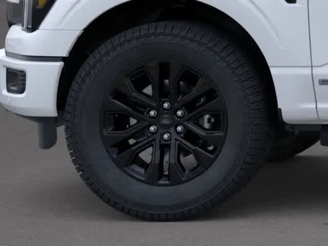 New 2026 Star White Metallic Tri-Coat Ford LARIAT image 19