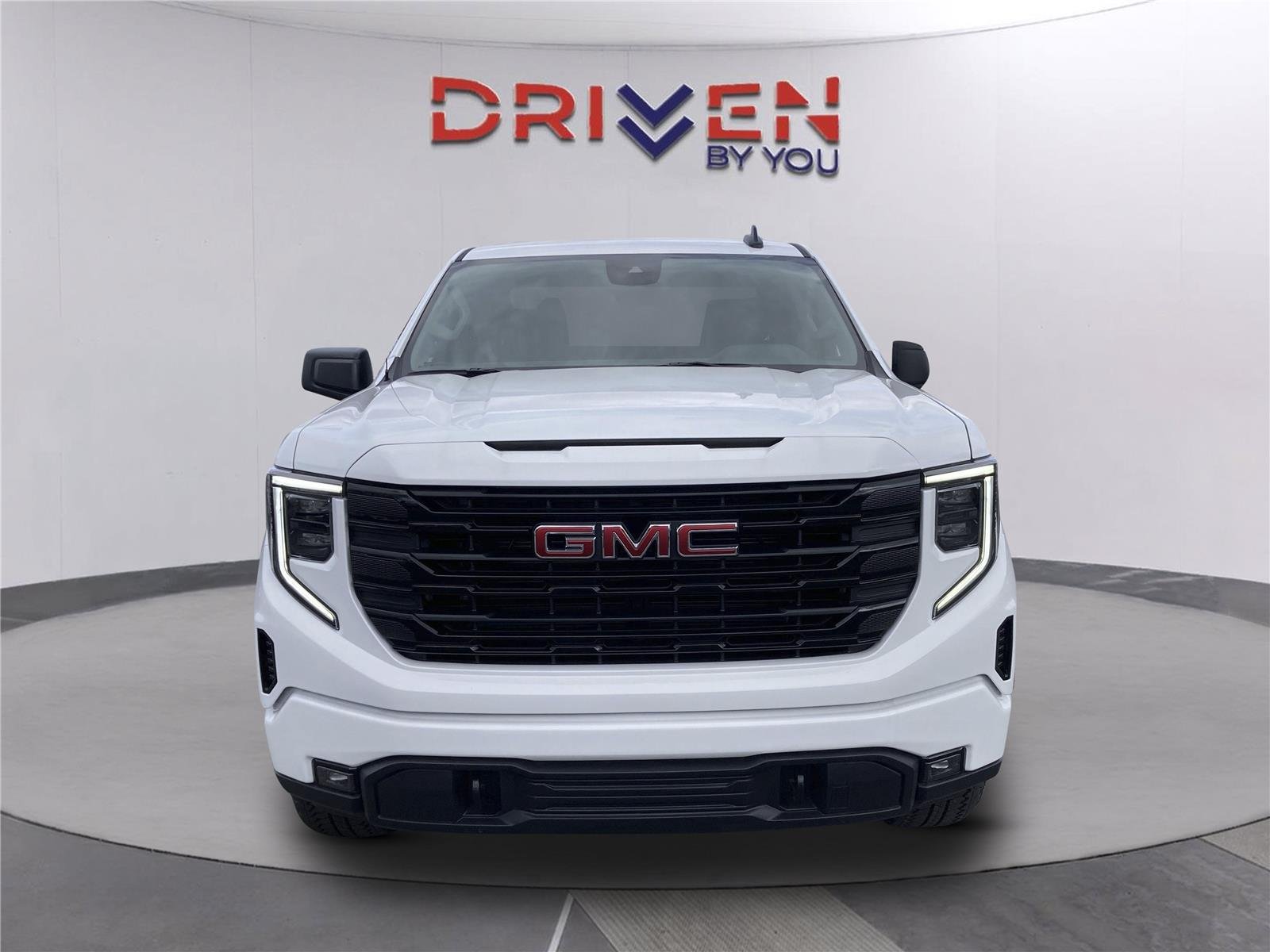 New 2026 Summit White GMC Elevation image 3