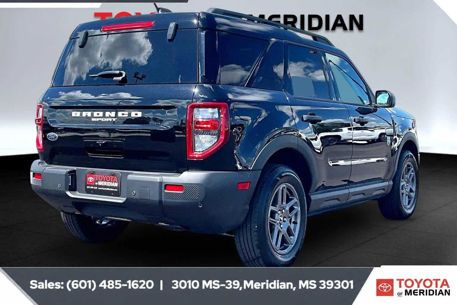 Used 2025 Shadow Black Ford Big Bend image 11