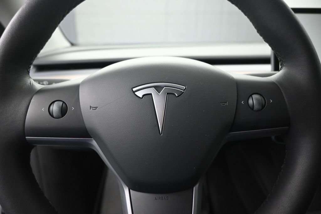 Used 2023 White Tesla Long Range image 10