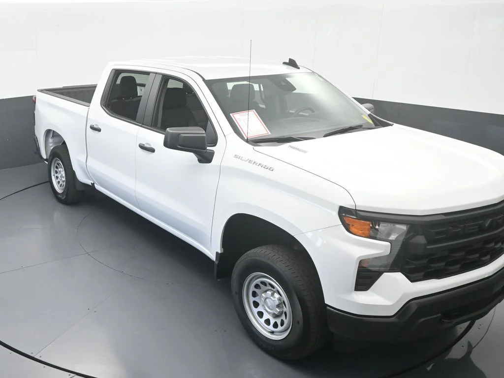 Used 2026 Summit White Chevrolet WT image 47