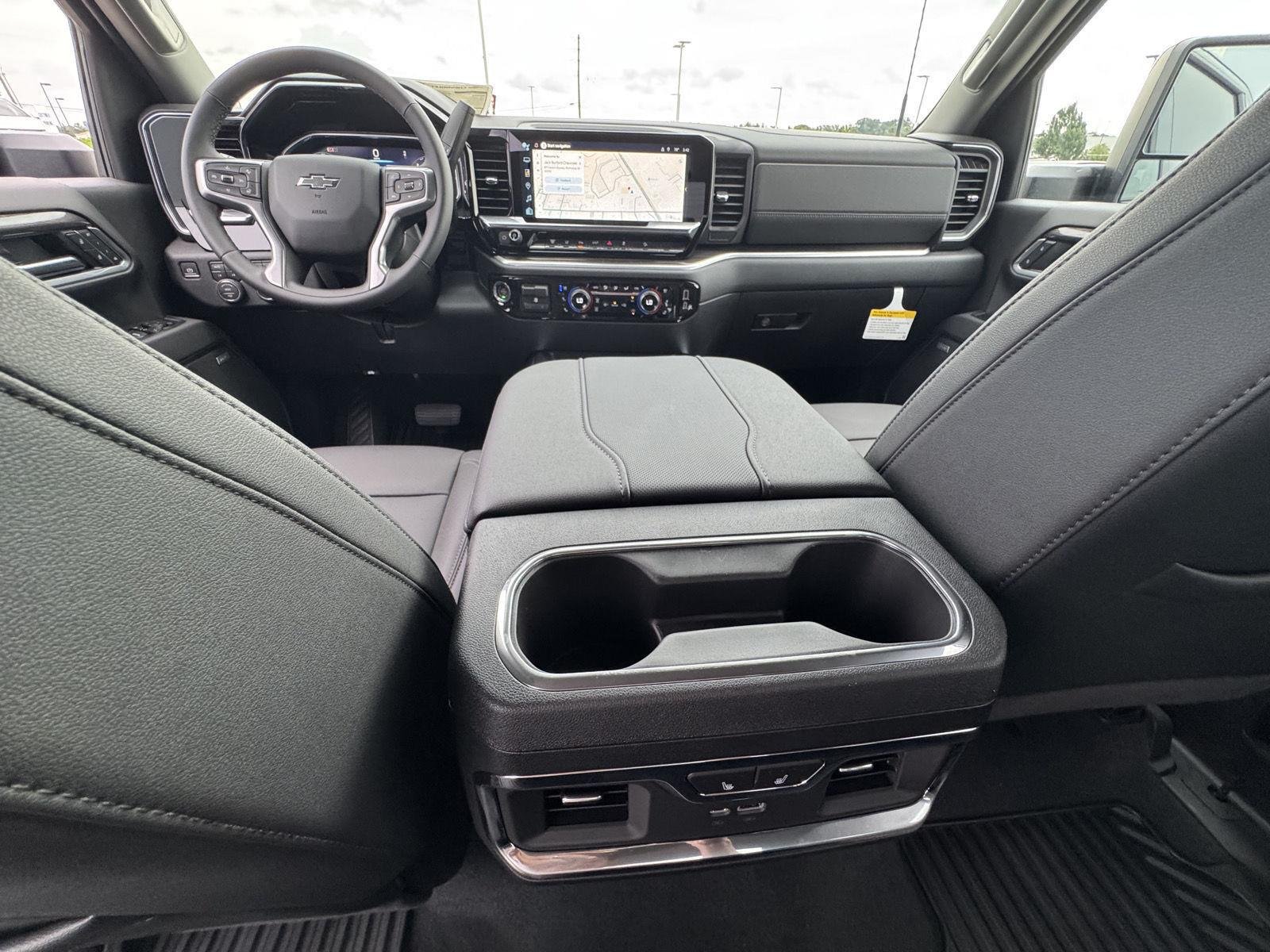 2026 Chevrolet Silverado 3500 HD LTZ - Photo 21