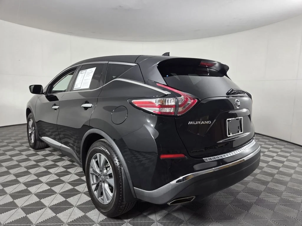 Used 2018 Magnetic Black Metallic Nissan S image 7