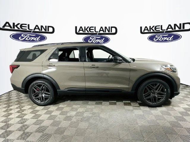 New 2026 Gray Ford ST-Line image 2