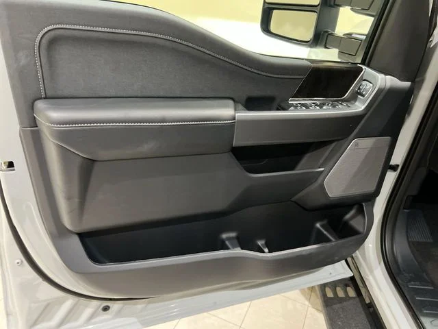 New 2026 Avalanche Ford F-350® Lariat® image 21