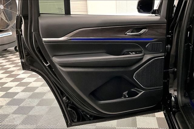 2023 Jeep Grand Cherokee L Overland - Photo 24