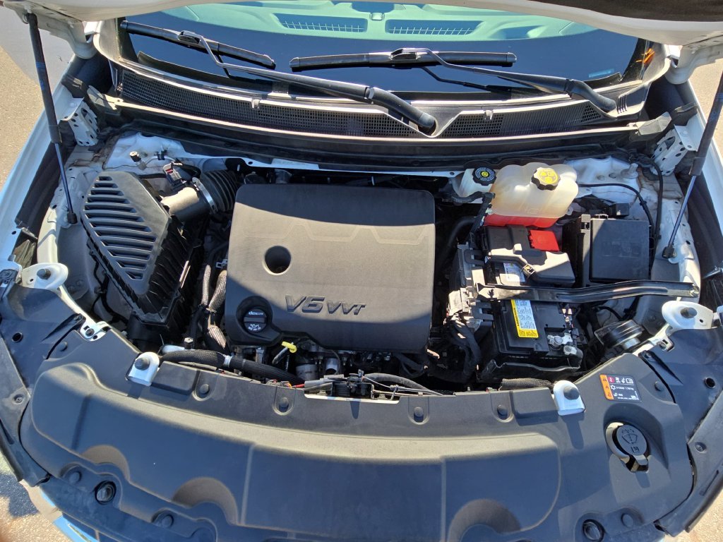 Used 2023 Beige Chevrolet Premier image 35
