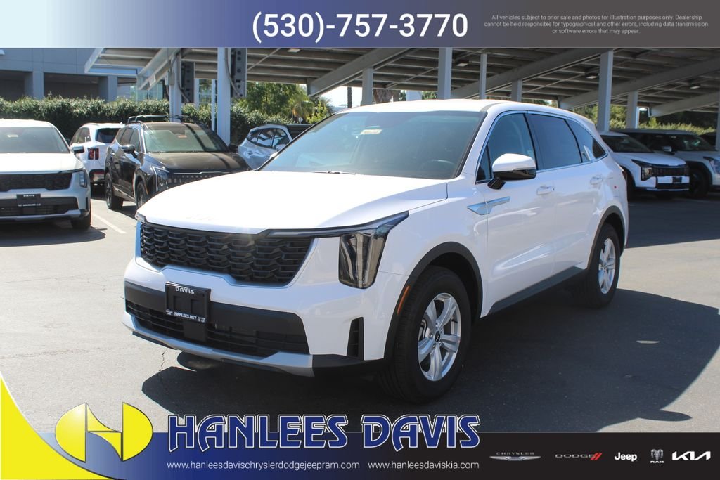 New 2026 Glacial White Pearl Kia LX image 3