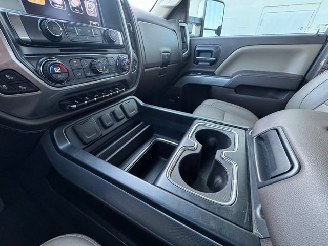 Used 2017 SUMMIT WHITE Chevrolet LTZ image 10