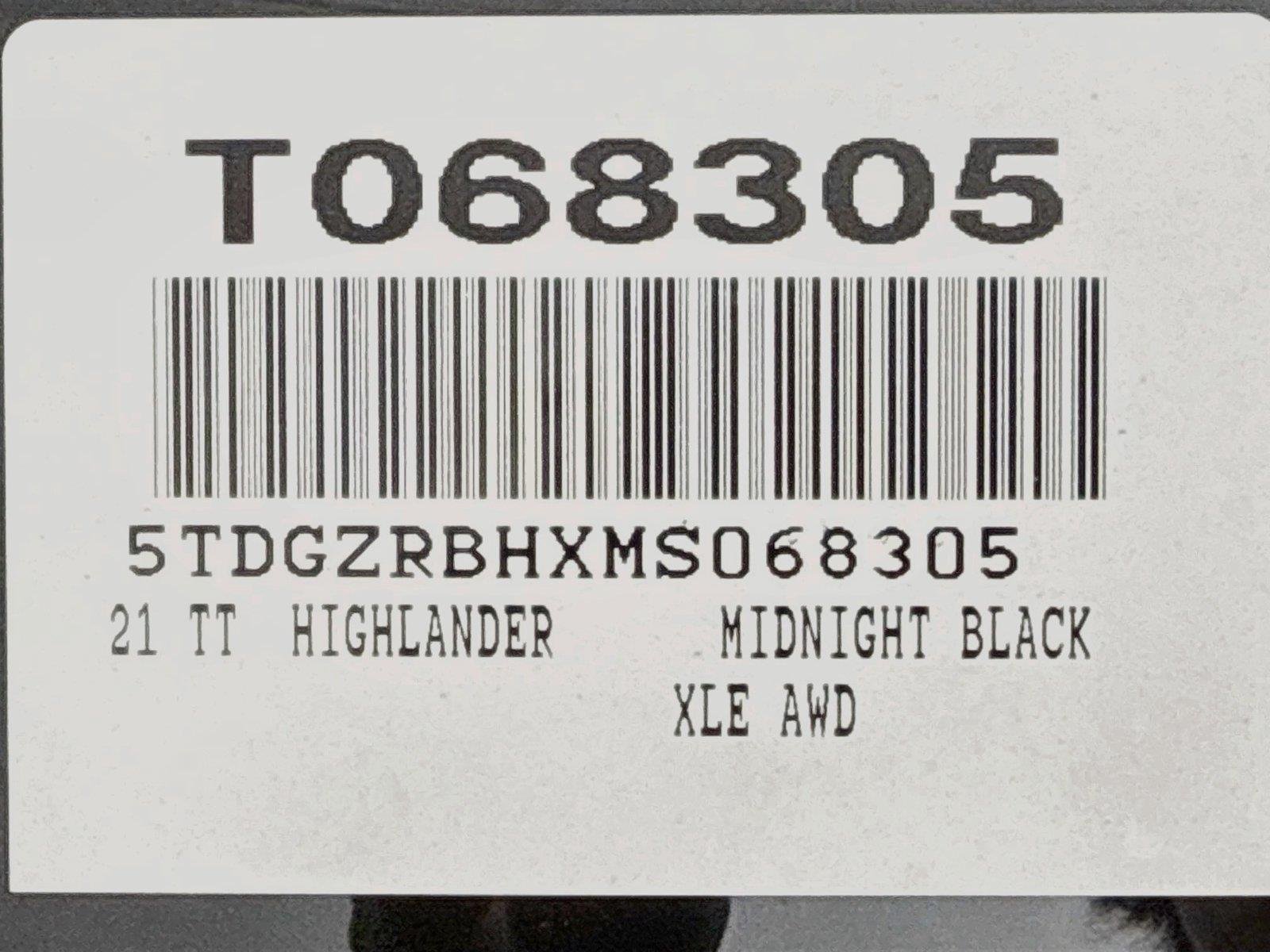 Used 2021 Midnight Black Metallic Toyota XLE image 45
