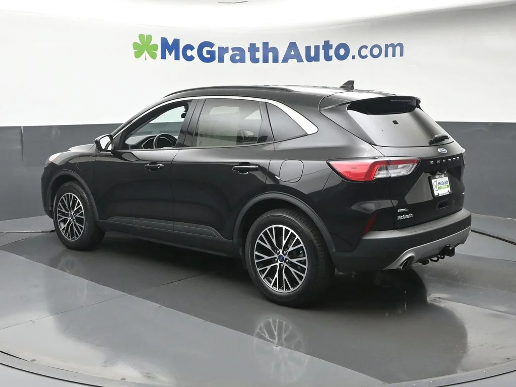 Used 2021 Black Ford SEL image 24