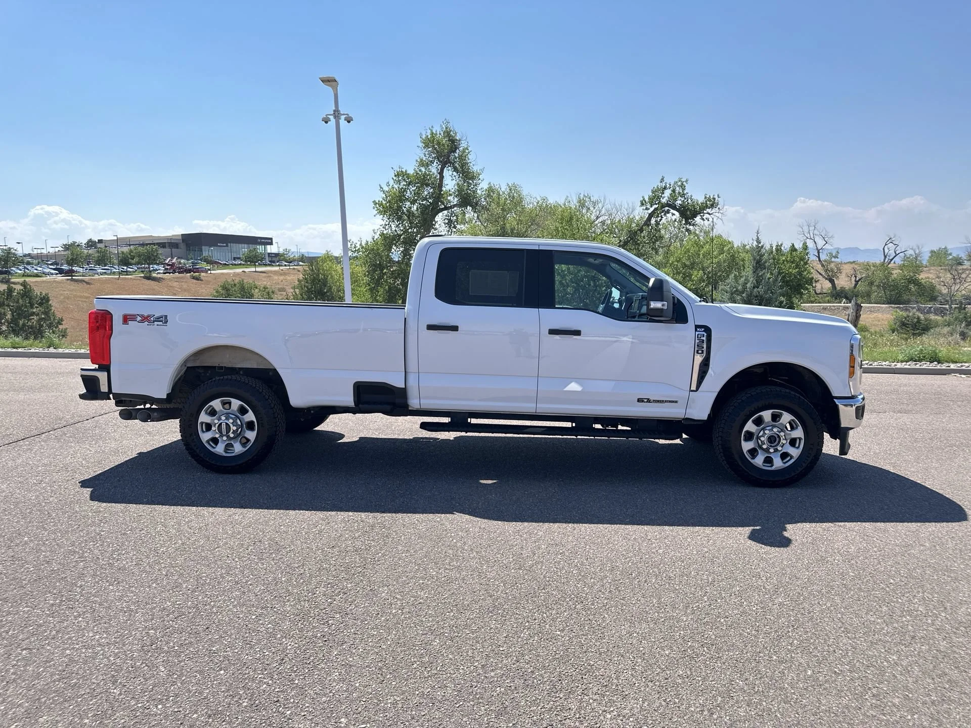 Used 2024 Oxford White Ford XLT image 10