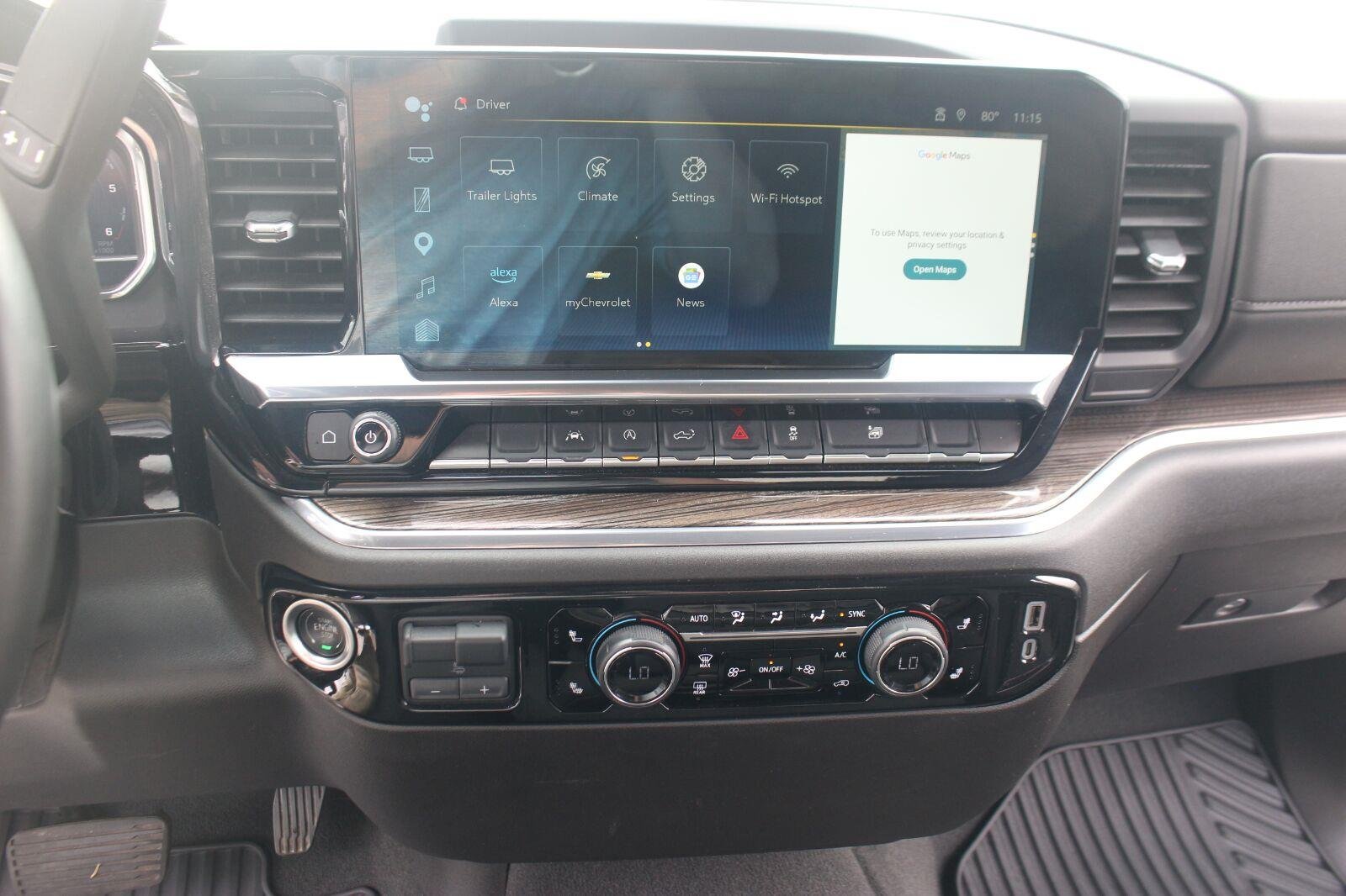 Used 2025 Cypress Gray Chevrolet LT image 27