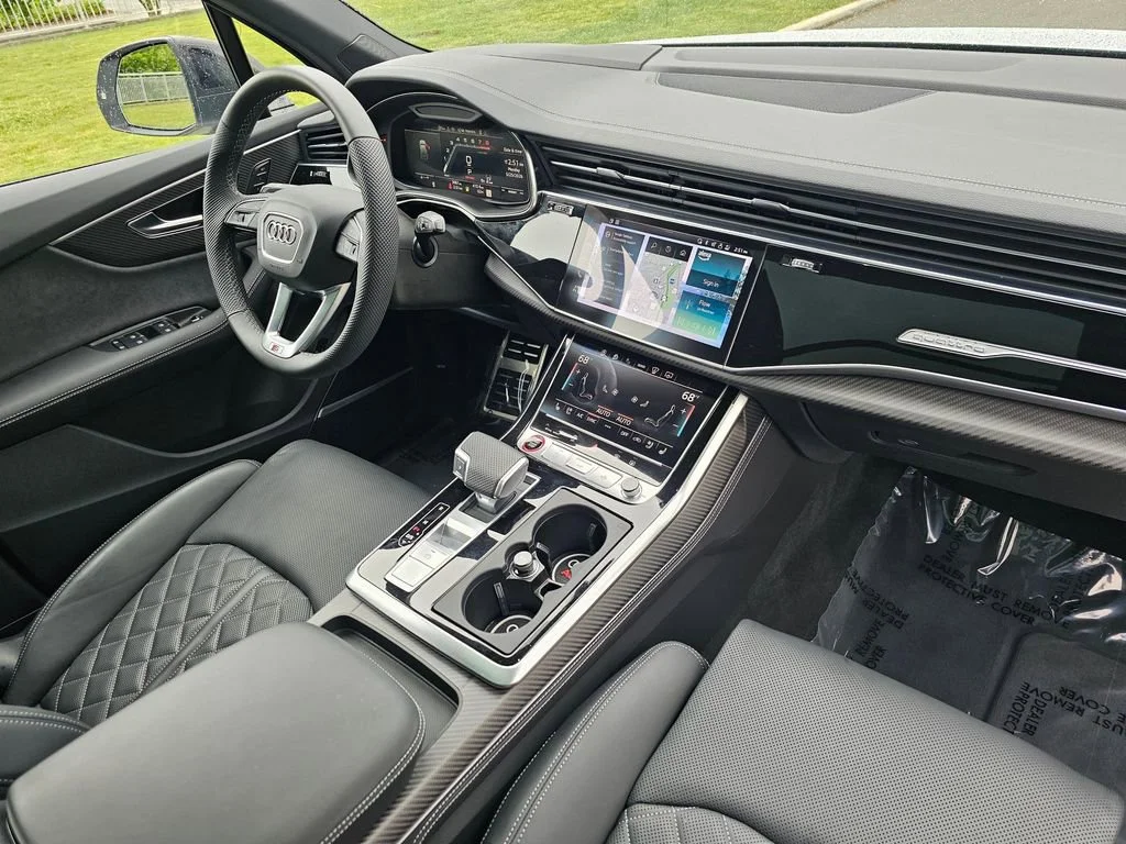 Used 2025  Audi Prestige image 10