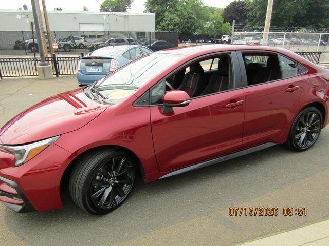 Certified Used 2026 RUBY FLARE PEARL Toyota  image 3