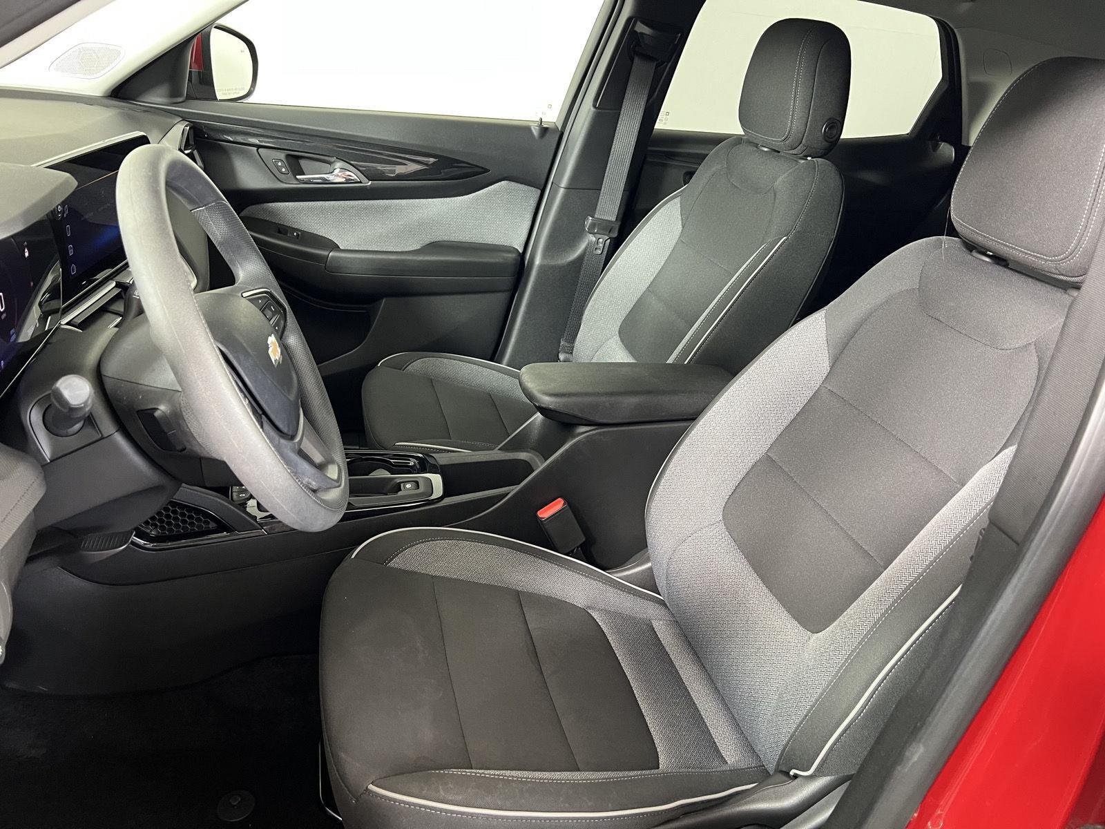 Used 2026 Apex Red Chevrolet LT image 4