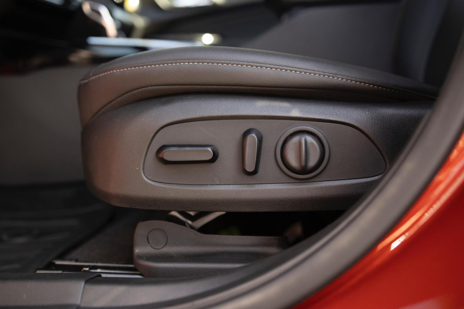 Used 2024 Cayenne Orange Metallic Chevrolet ACTIV image 12