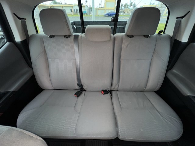 Used 2018  Toyota  image 21