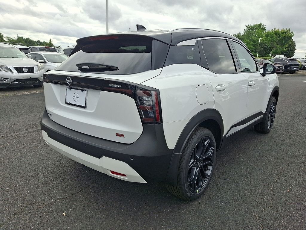 New 2026 Aspen White TriCoat / Super Black Two-tone Nissan SR image 4