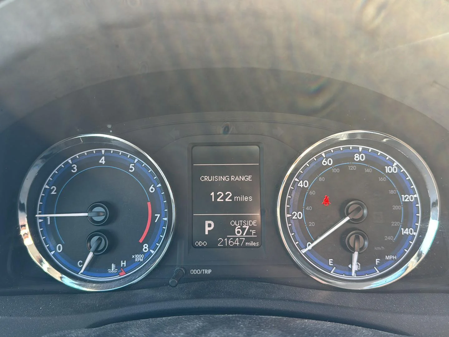 Used 2018 Barcelona Red Metallic Toyota LE image 8