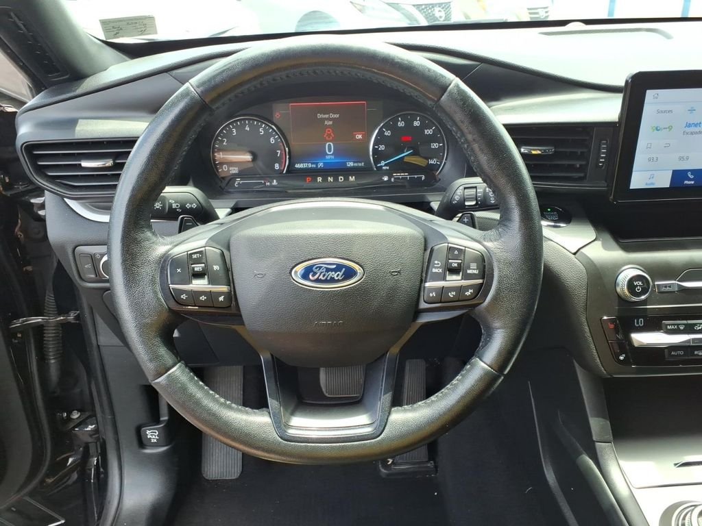 Used 2020 Black Metallic Ford XLT image 20