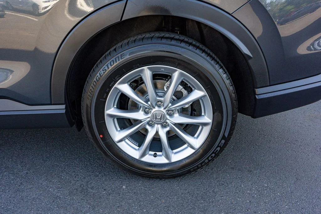 New 2026 Meteorite Gray Metallic Honda EX image 10