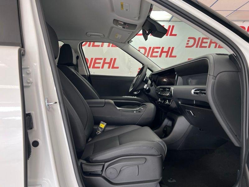 New 2027  Hyundai SEL AWD image 13