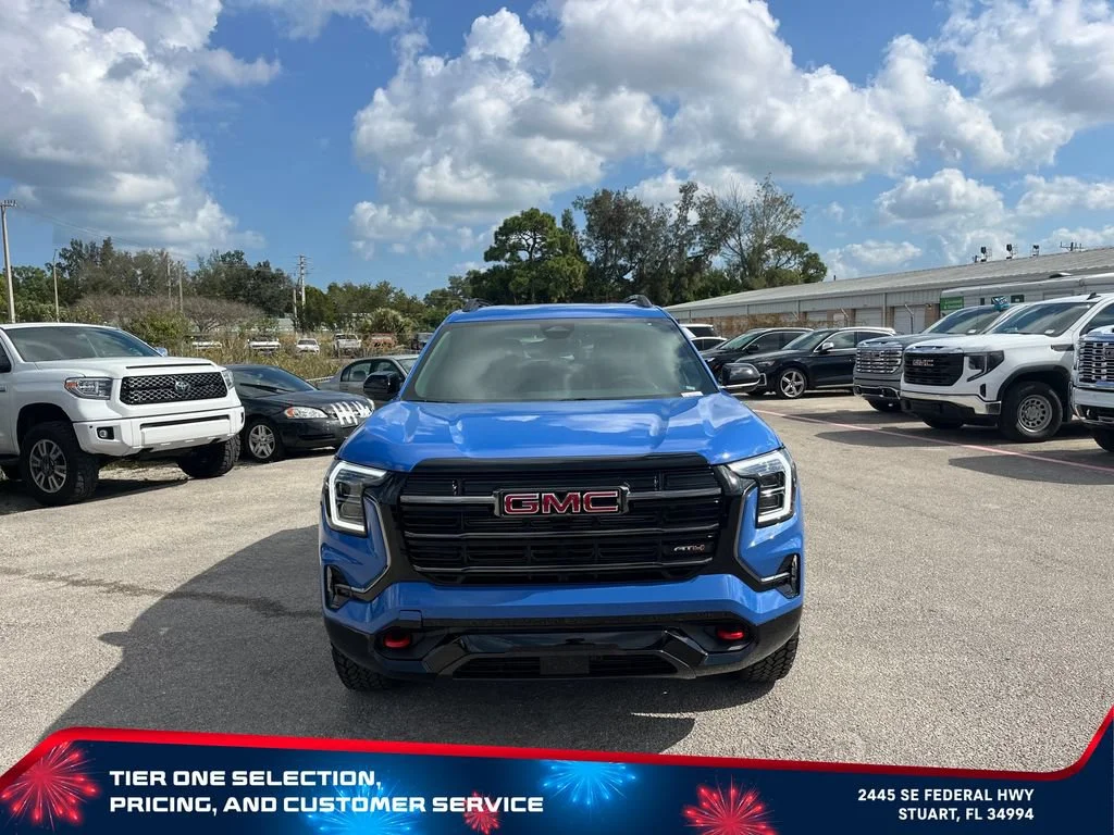 New 2026 Rapids Metallic GMC AT4 image 3