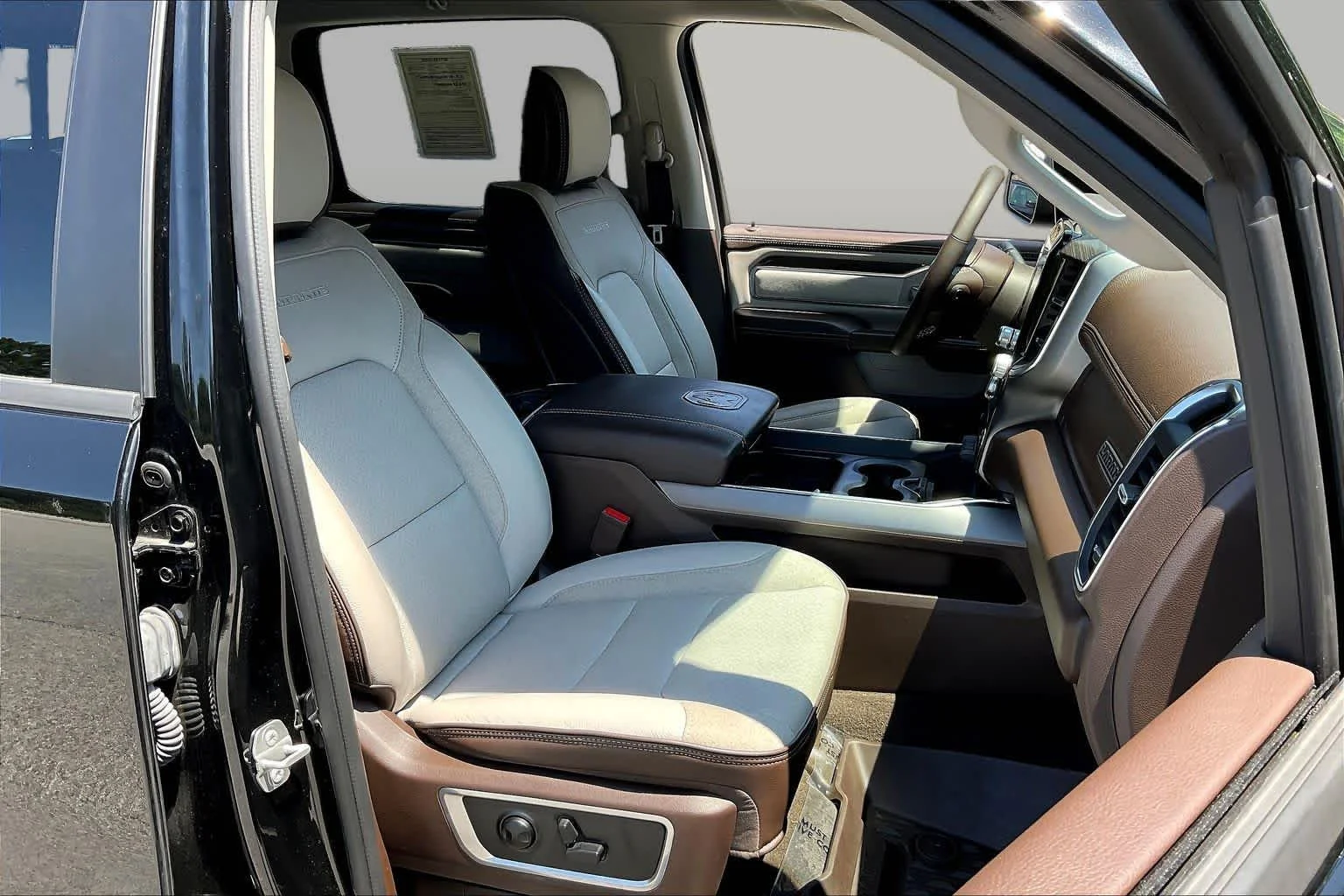 Used 2025 Diamond Black Crystal Pearlcoat Ram Laramie image 17