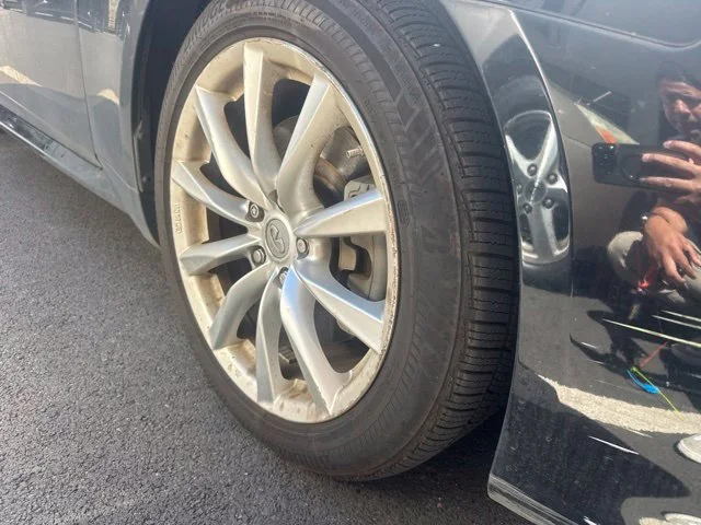 Used 2011 Black INFINITI Journey image 13