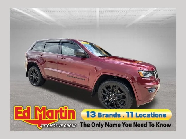 Used 2021 Red Jeep Laredo X image 1