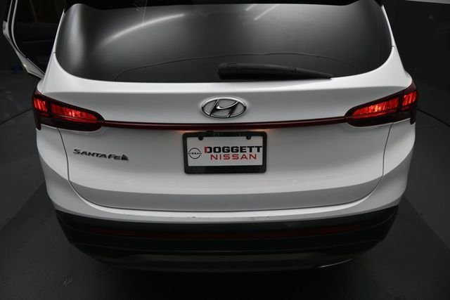 Used 2023 White Hyundai SEL image 10