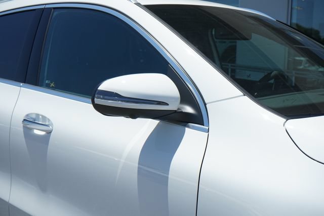 New 2026 Polar White Mercedes-Benz GLA 250 image 37