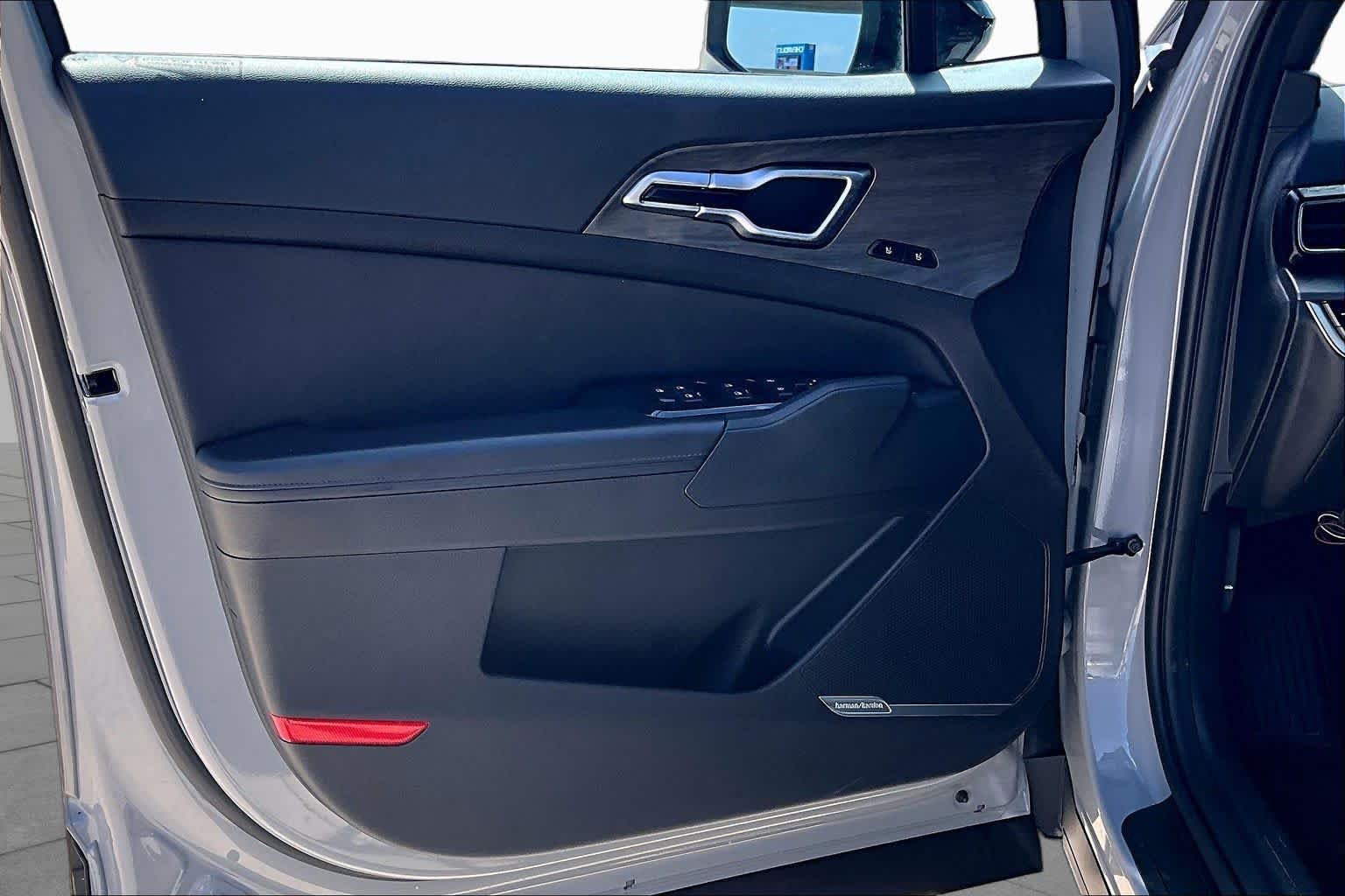 Used 2024 Wolf Gray/Ebony Black Roof Kia X-Pro image 19