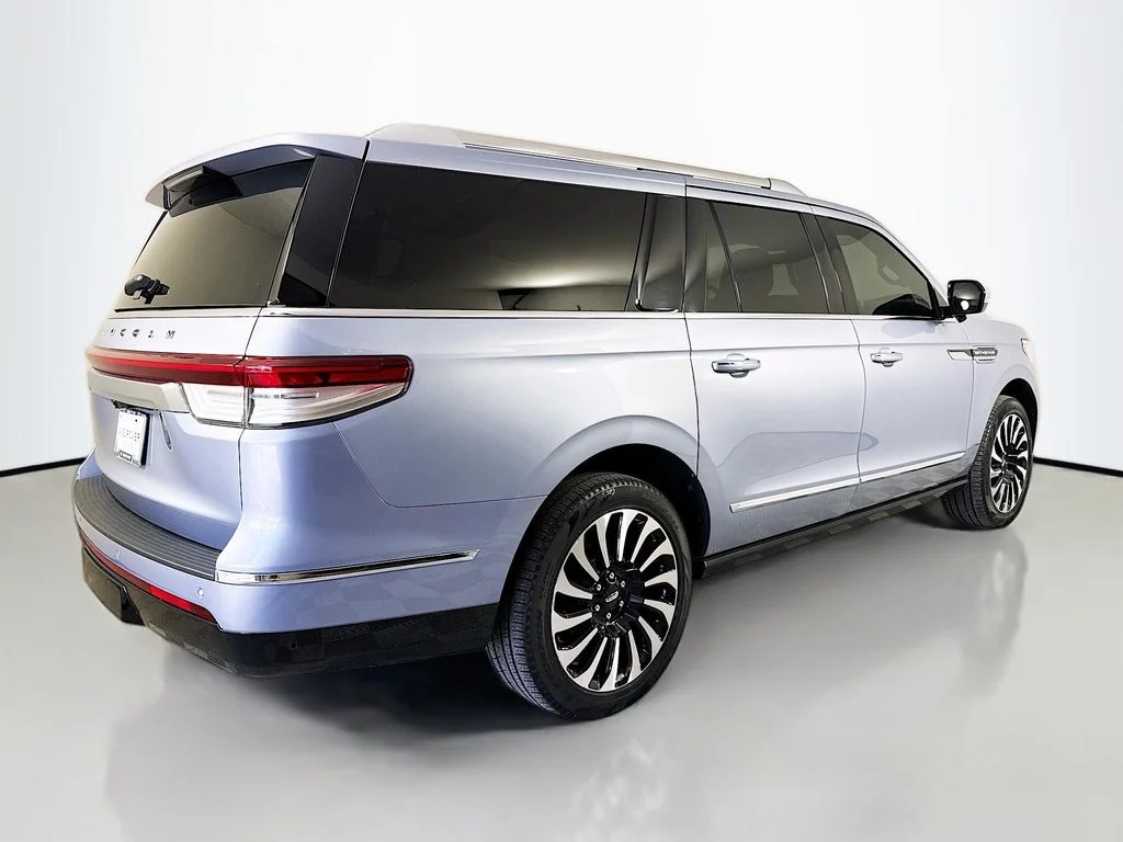 Used 2023 Blue Lincoln Black Label image 5